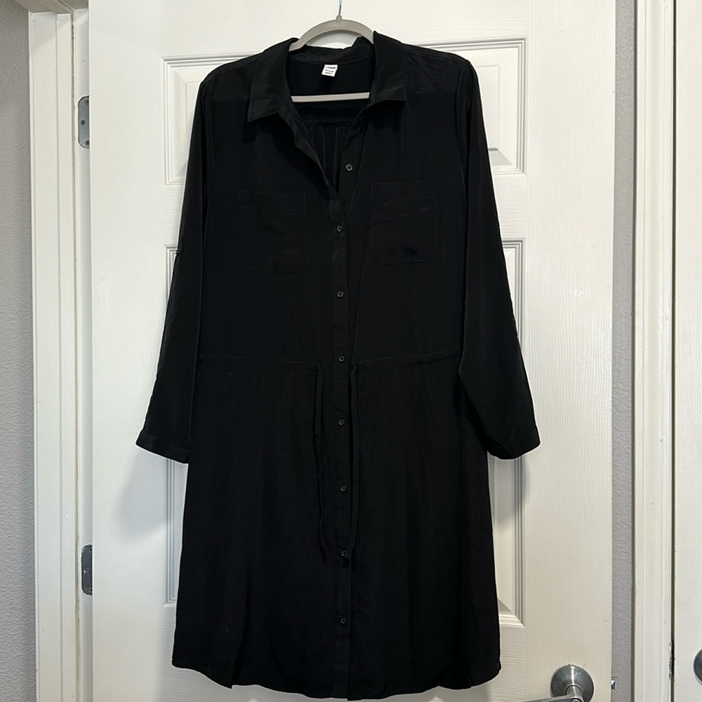 Old navy midi long sleeve but can be made into 3/4 sleeve dress size xl